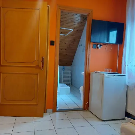 Napfeny ゲストハウス