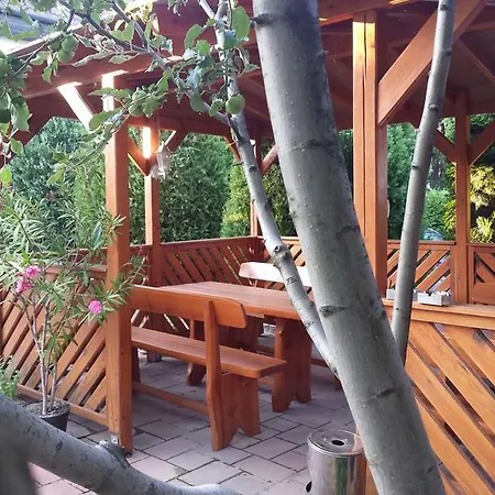 Napfeny ゲストハウス